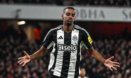 括社交媒体 括社交媒体