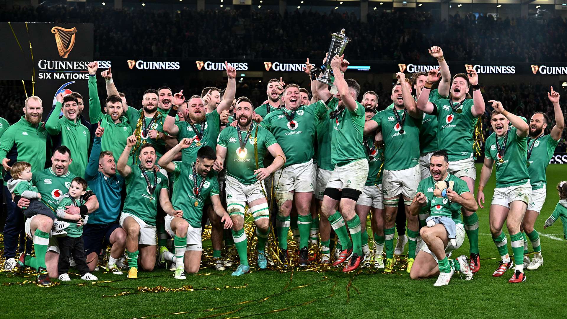 议论纷纷 议论纷纷